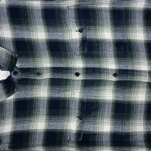 H&M Men's Cotton Button-Up Shirt - Picture 4 of 9